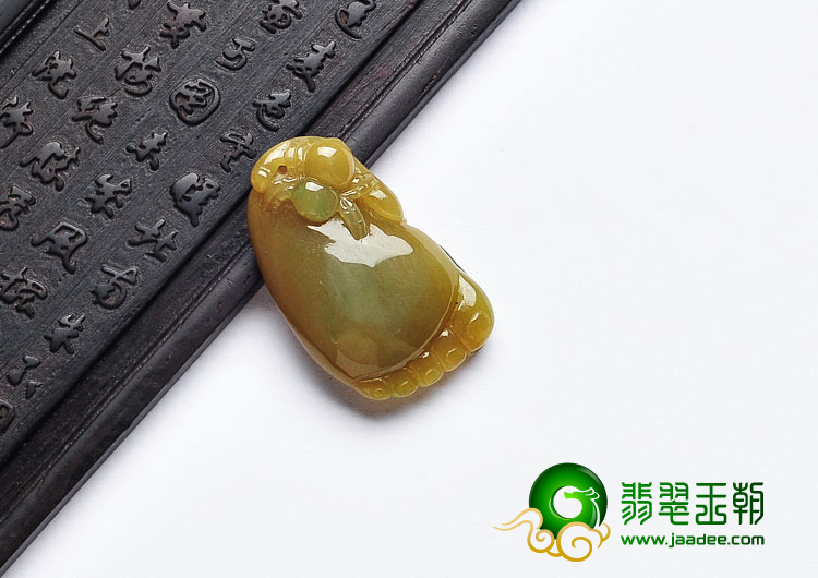 冰种褐黄翡缅甸翡翠A货知足常乐挂件
