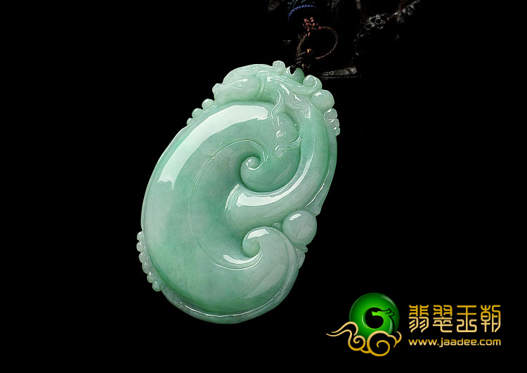 糯冰种豆色缅甸翡翠A货如意挂件