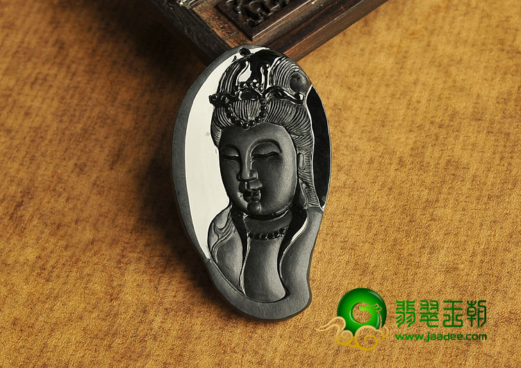 冰玻种墨翠缅甸翡翠A货观音头挂件
