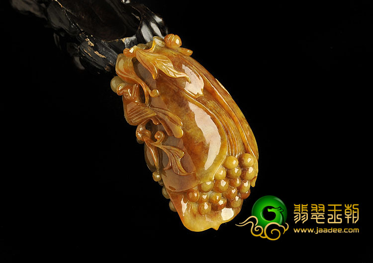 糯冰种褐黄翡缅甸翡翠A货少玉兰花挂件