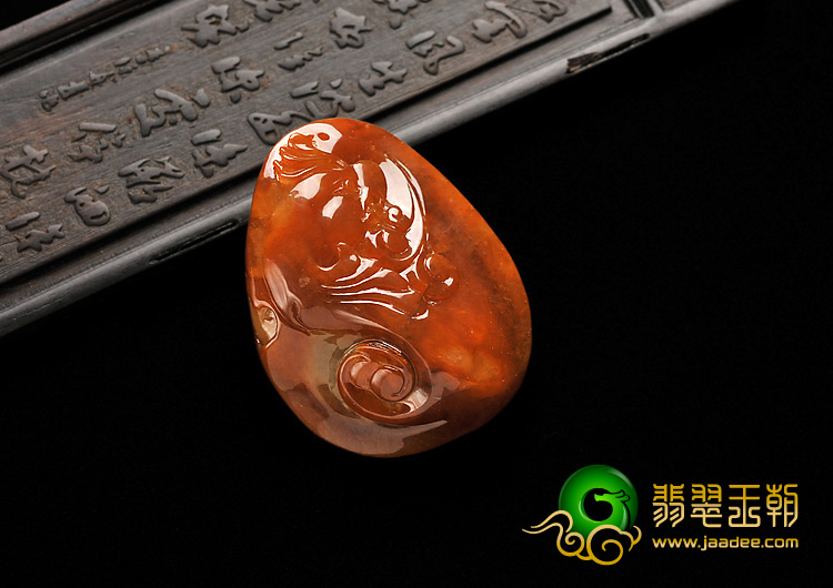 糯冰种红翡缅甸翡翠A货龙头如意挂件