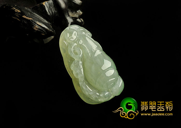 冰种晴水略飘翠缅甸翡翠A货扭转乾坤挂件