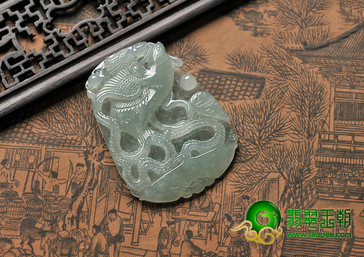 冰种晴水缅甸翡翠A货龙凤牌挂件（一对）