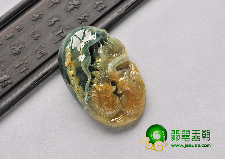 糯冰种褐黄翡缅甸翡翠A货鸳鸯戏水挂件