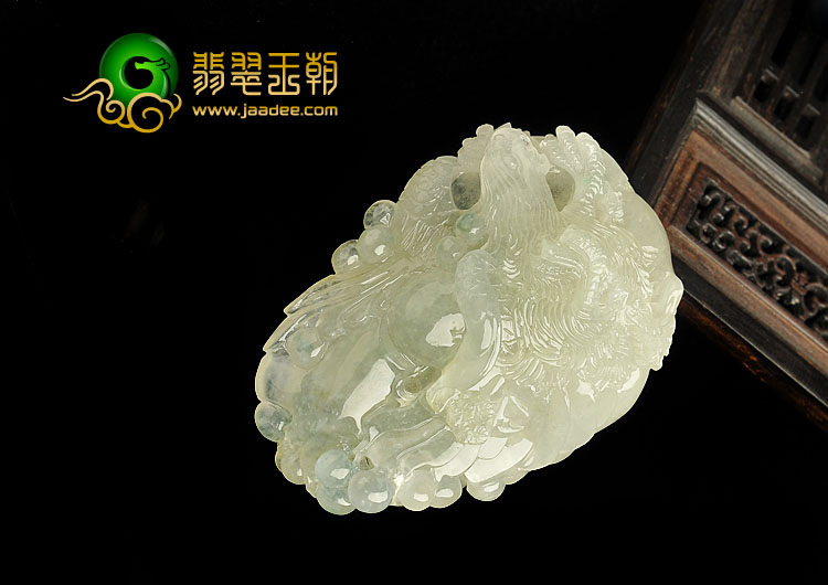 冰种白色略飘花缅甸翡翠A货大展鸿图挂件