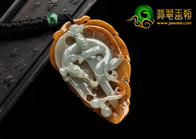糯冰种黄翡缅甸翡翠A货龙成大业挂件