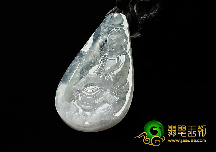 冰玻种淡晴水缅甸翡翠A货观音挂件