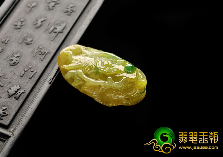 糯冰种黄加绿缅甸翡翠A货龙头挂件