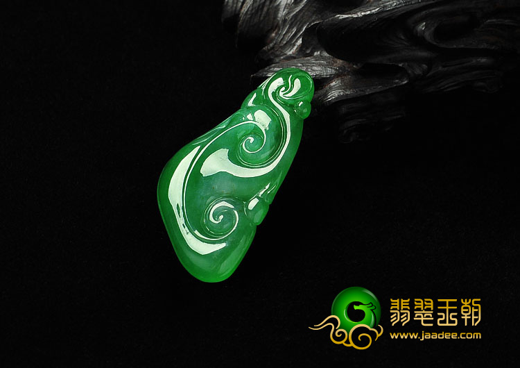 糯冰种正阳绿缅甸翡翠A货如意挂件