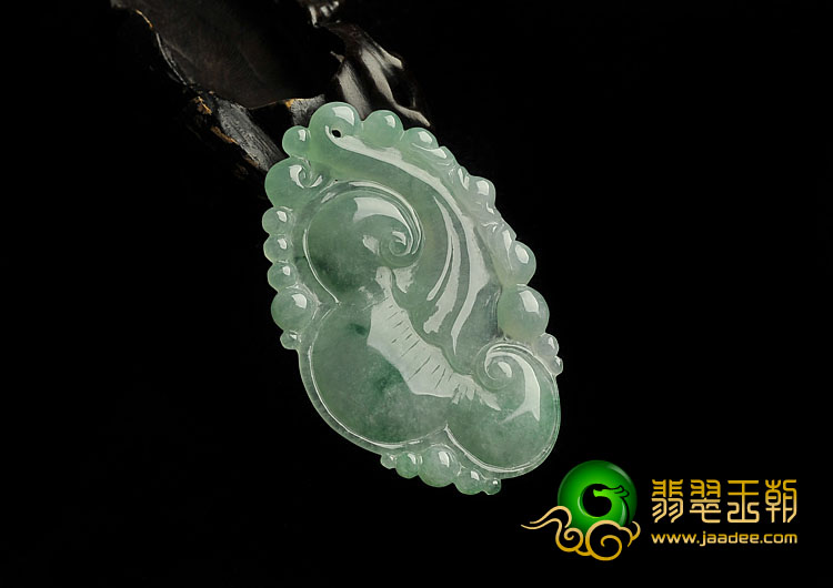 冰种飘花缅甸翡翠A货如意挂件