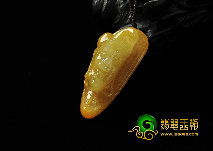 糯冰种黄翡缅甸翡翠A货济公挂件