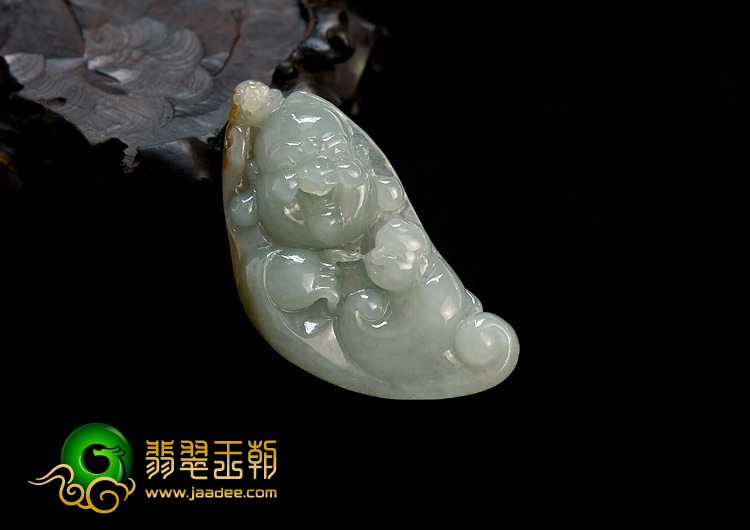 冰种晴水略带黄翡缅甸翡翠A货罗汉头挂件