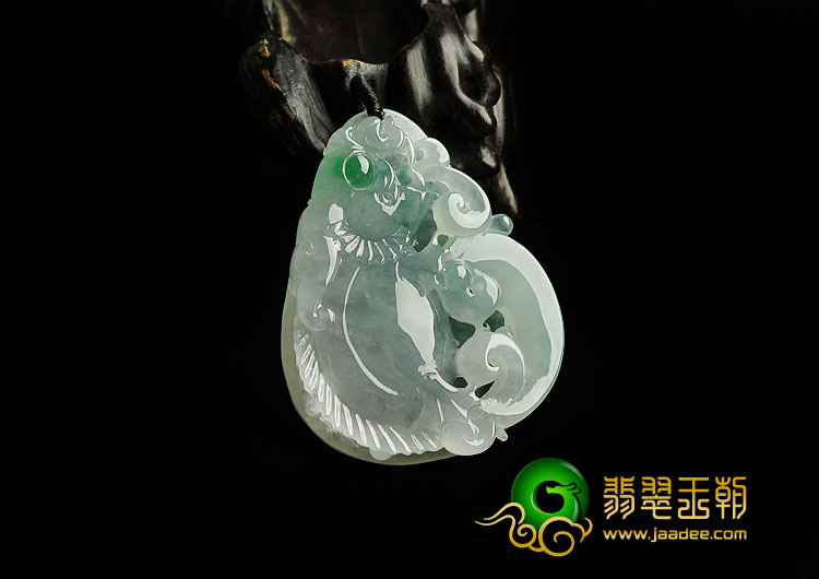 冰种晴水略飘翠缅甸翡翠A货鱼龙变挂件