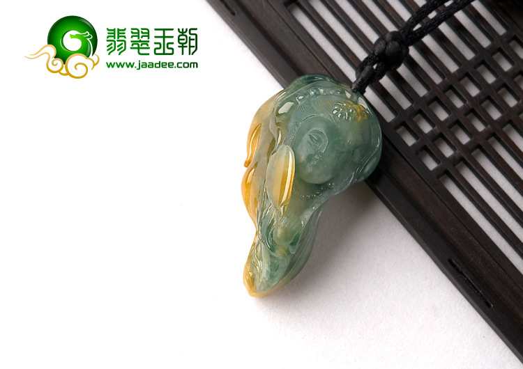 糯冰种黄翡蓝水缅甸翡翠A货美女头挂件