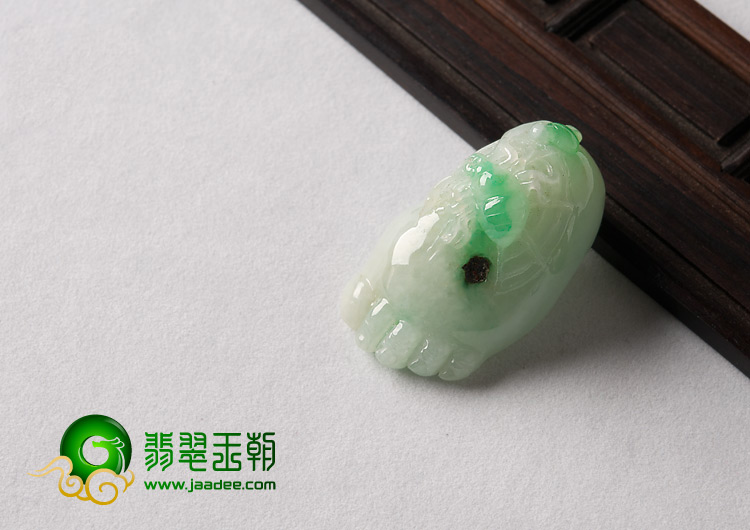 糯冰种翠色缅甸翡翠A货知足常乐挂件