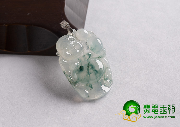 冰种飘花缅甸翡翠A货逍遥佛挂件