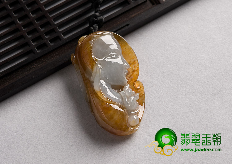 冰种黄翡缅甸翡翠A货美女头挂件