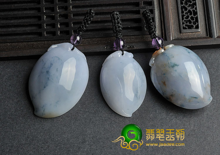 (超值推荐)糯冰种飘花缅甸翡翠A货寿桃挂件（一批走）