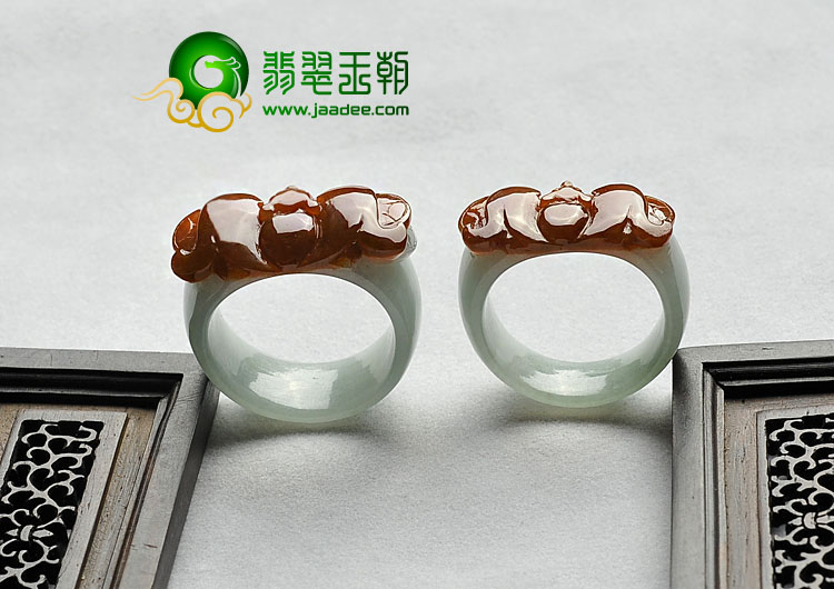 糯冰种褐红翡缅甸翡翠A货指环（一对）