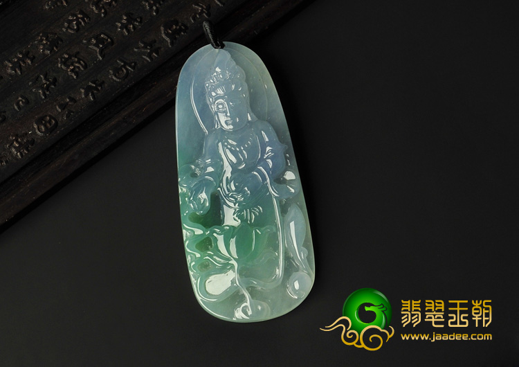 冰种春带彩缅甸翡翠A货观音挂件