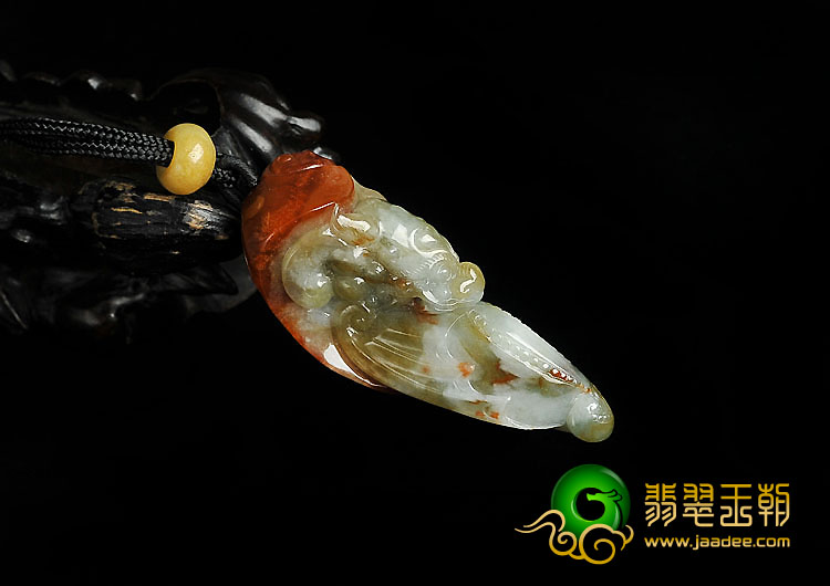糯冰种红翡缅甸翡翠A货兽头挂件