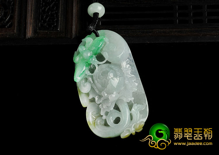 糯冰种黄加绿缅甸翡翠A货蝶恋花挂件