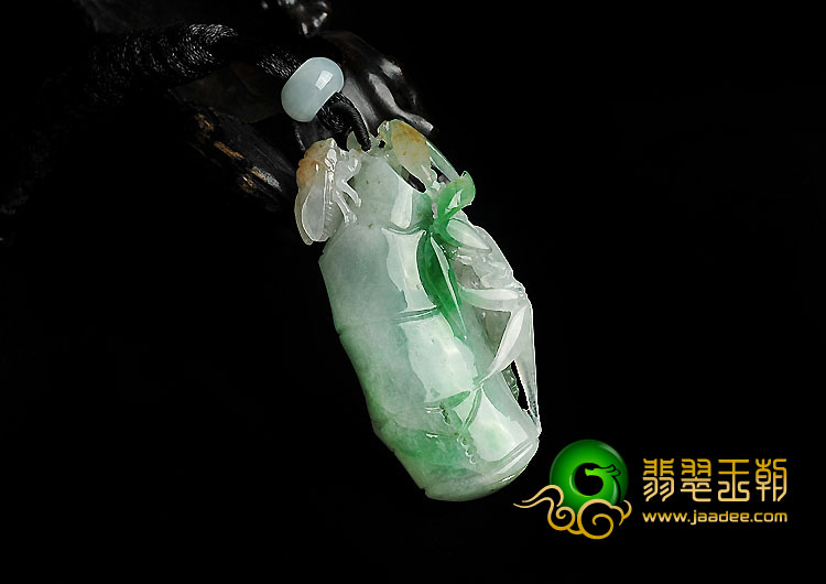 糯冰种红加绿缅甸翡翠A货节节高挂件