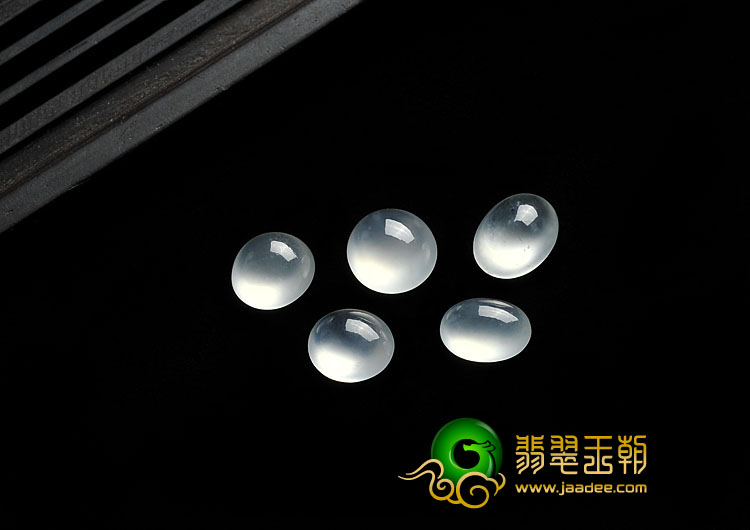 玻璃种缅甸翡翠A货戒面（单价）