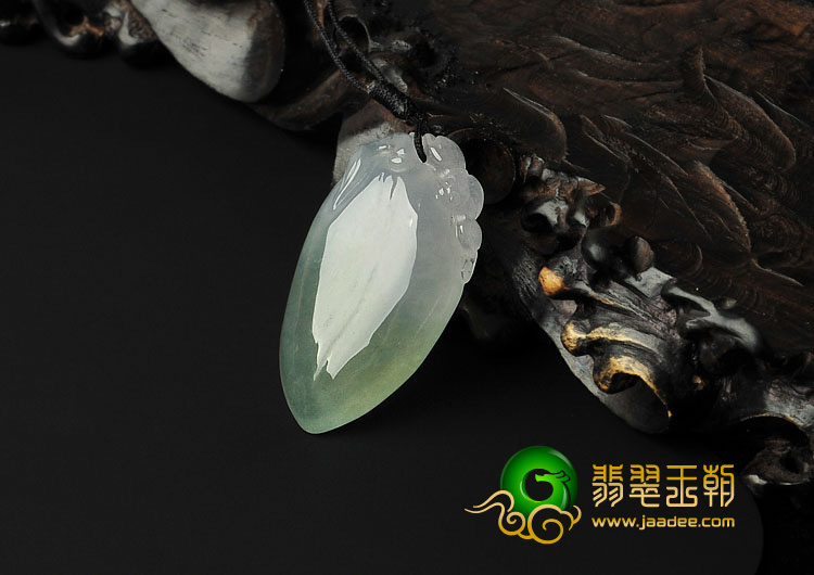 冰种晴水缅甸翡翠A货福瓜挂件