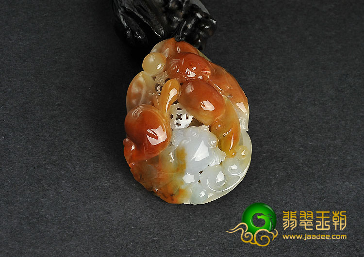 (超值推荐)糯冰种红黄翡缅甸翡翠A货年年有余挂件