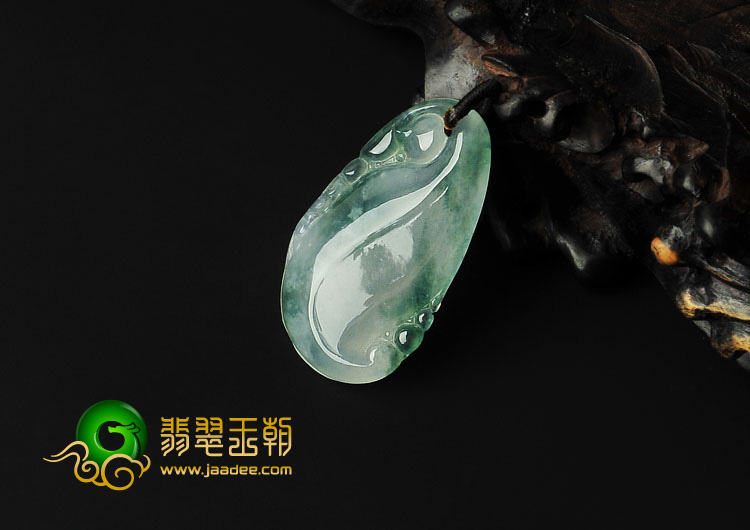 冰种飘花缅甸翡翠A货福瓜挂件