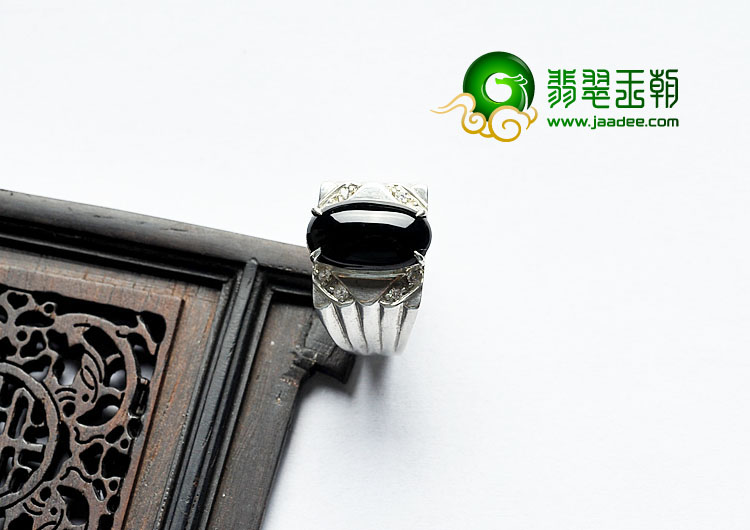 糯冰种墨翠缅甸翡翠A货镶银戒指