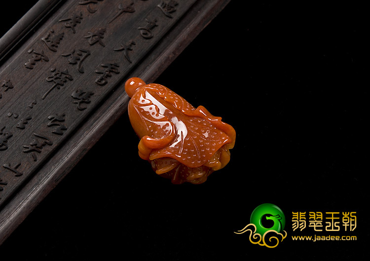 细糯种红黄翡缅甸翡翠A货白菜挂件