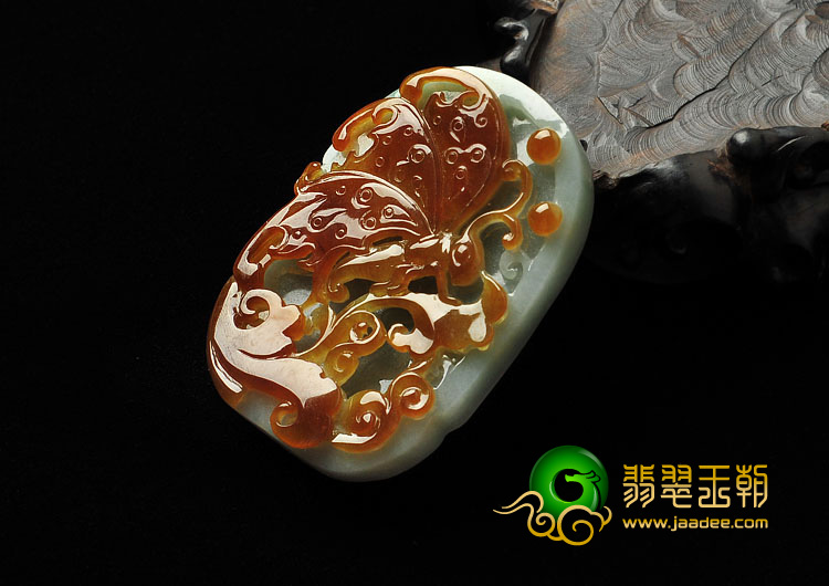 糯冰种褐黄翡缅甸翡翠A货蝶恋花挂件