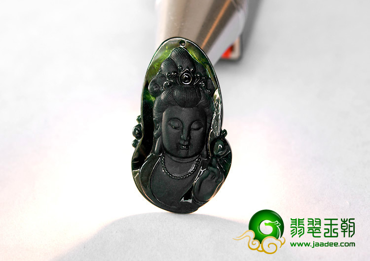 糯冰种墨翠缅甸翡翠A货观音头挂件
