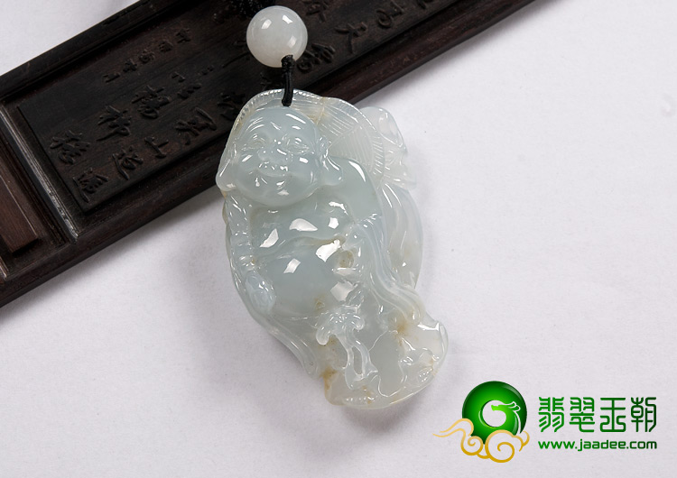 冰种晴水略带黄翡缅甸翡翠A货布袋佛挂件