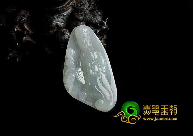 糯冰种淡晴水缅甸翡翠A货观音挂件
