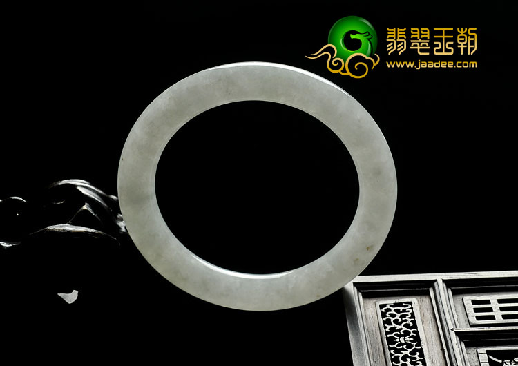 feicui糯冰种淡晴水缅甸翡翠A货圆条手镯（56.6mm）