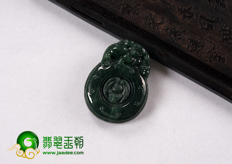 冰种墨翠缅甸翡翠A货福在眼前挂件