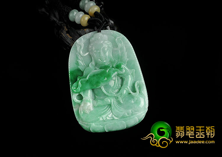 糯冰种翠色缅甸翡翠A货观音挂件