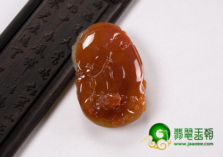 糯冰种红翡缅甸翡翠A货貔貅如意挂件
