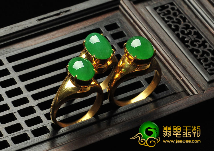 糯冰种阳绿满绿缅甸翡翠A货戒面（单价）