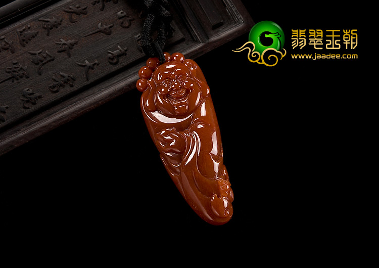 细糯种褐红翡缅甸翡翠A货玉佛挂件