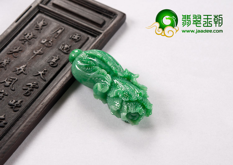 糯冰种阳绿满绿缅甸翡翠A货白菜挂件
