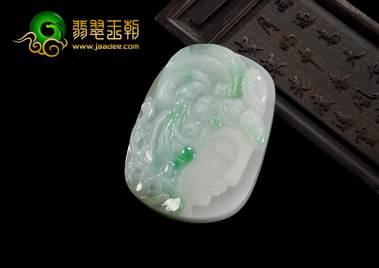 糯冰种白底青缅甸翡翠A货观音头挂件