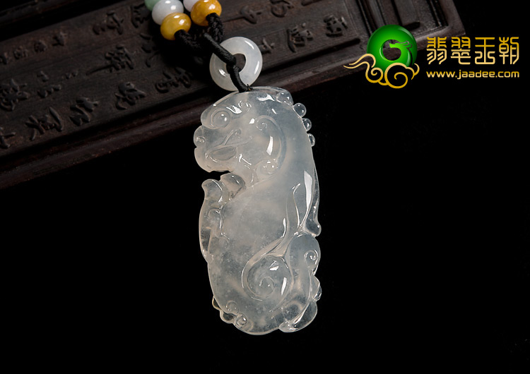 冰种缅甸翡翠A货仿古龙挂件