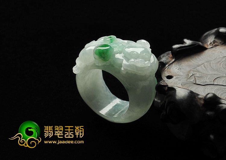 糯冰种飘翠缅甸翡翠A货指环