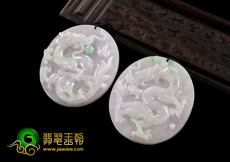 糯冰种春带彩缅甸翡翠A货龙凤牌挂件（一对）