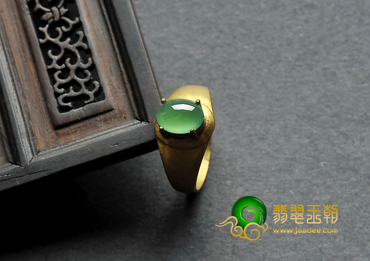 冰种黄秧绿缅甸翡翠A货戒面