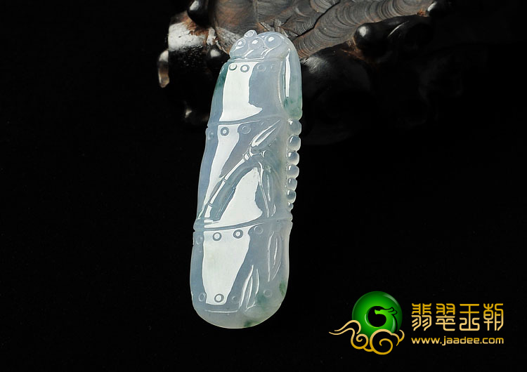 糯冰种紫罗兰飘花缅甸翡翠A货节节高挂件
